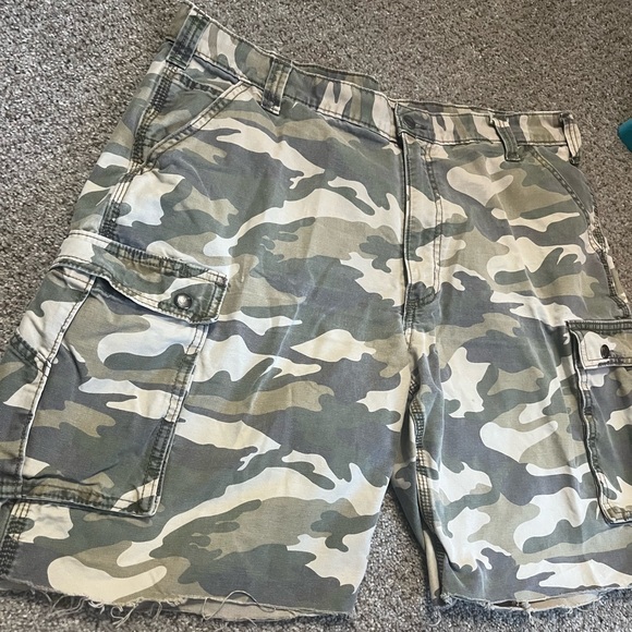 Carhartt Men's Rugged Flex Camo Cargo Shorts Relaxed Fit (Size 40) - Picture 2 of 4